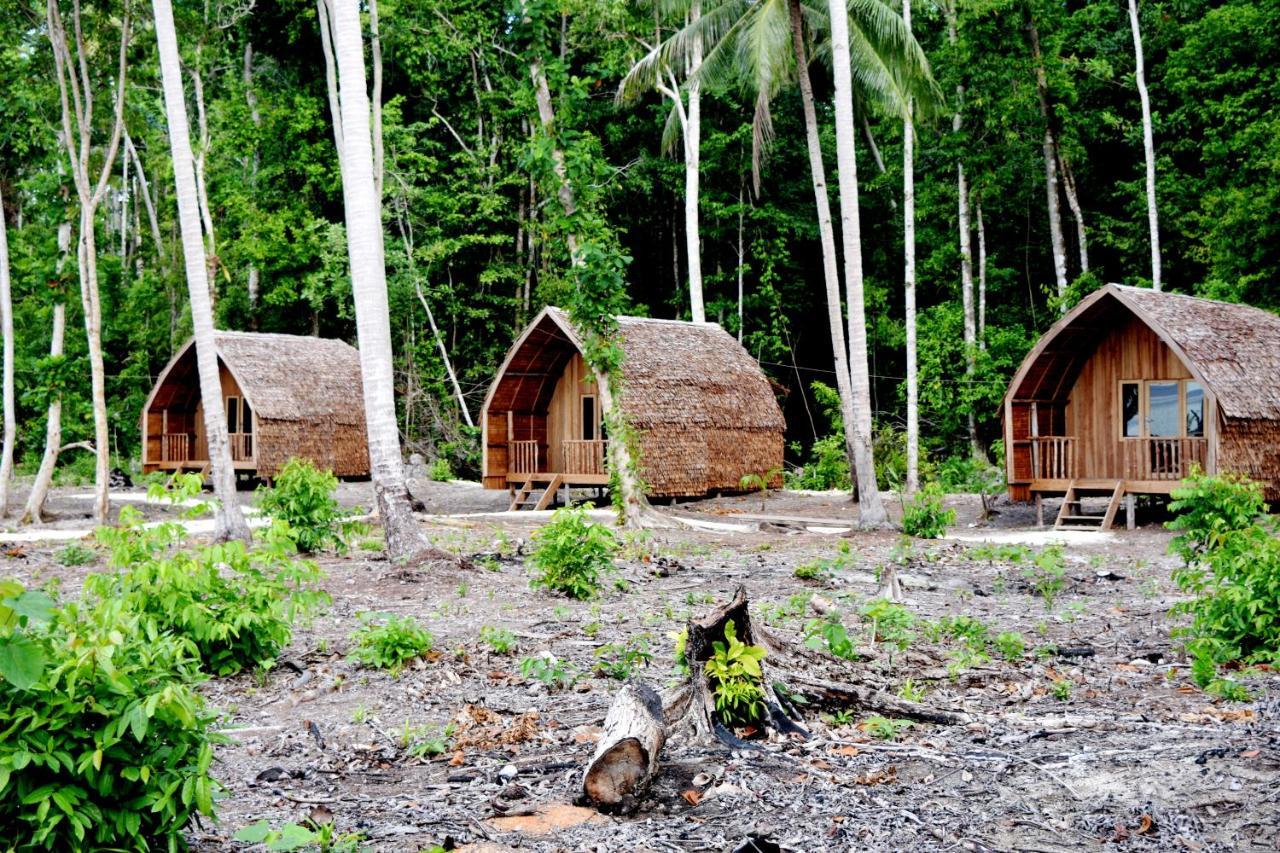 Tanjung Kalemo Resort Batudaka Luaran gambar